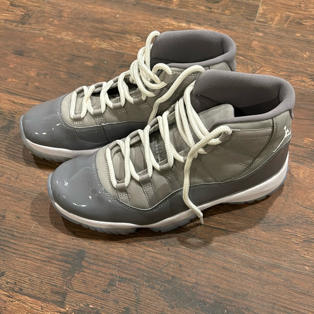 Air Jordan 11 Retro Cool Grey